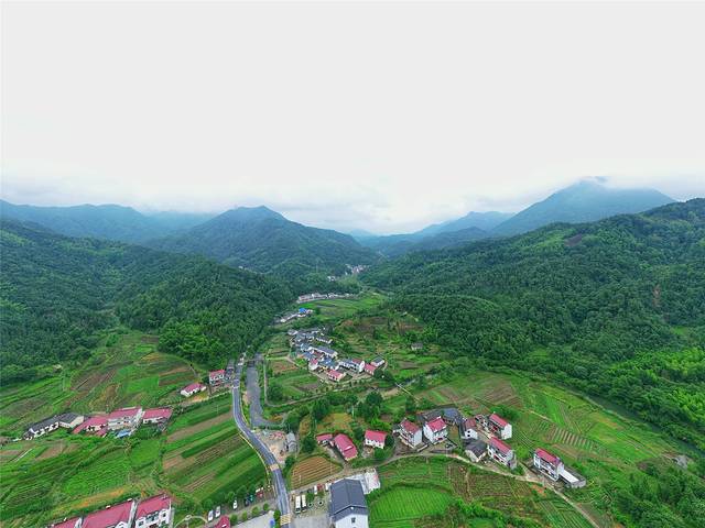 如果能重来，我要选李白，尤恋这一片山水