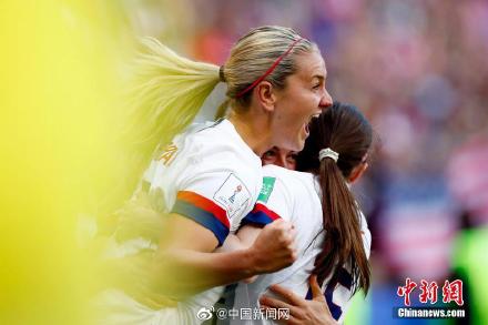 女足世界杯2019美国法国(美国队2:0荷兰，卫冕女足世界杯冠军)