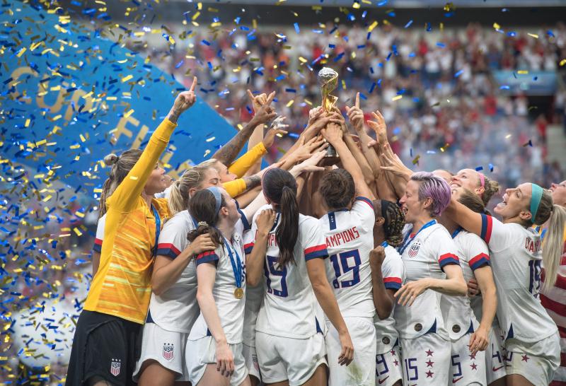 中国女足拿过世界冠军吗（曾经创造中美对决经典，如今美国女足依然是世界冠军，中国女足未来的路在何方？）