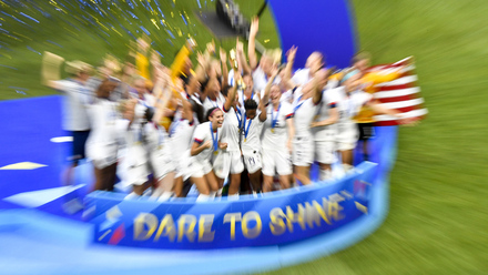 中国女足拿过世界冠军吗（曾经创造中美对决经典，如今美国女足依然是世界冠军，中国女足未来的路在何方？）-华海博客