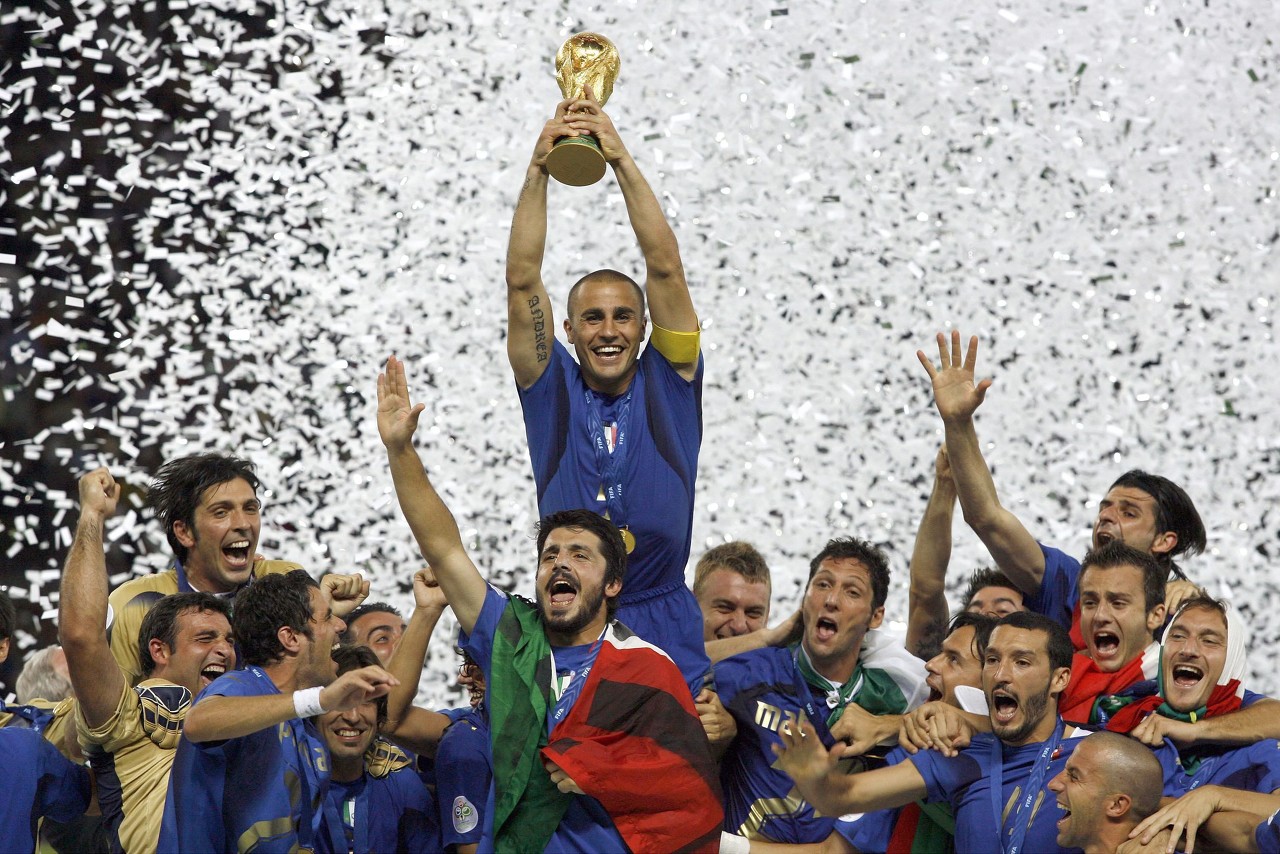 内斯塔有世界杯冠军吗(14年前的今天：意大利夺得德国世界杯冠军)