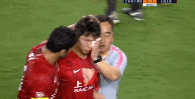 中超赛场为什么恶意犯规（中超赛场频现恶意犯规，道歉还够叶重秋们用吗？）-华海博客