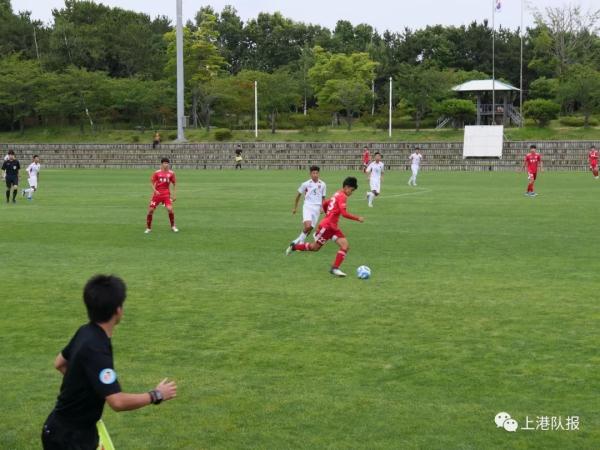 上港U16队连克韩国球队，获中日韩三国赛亚军，得到锻炼，正视差距