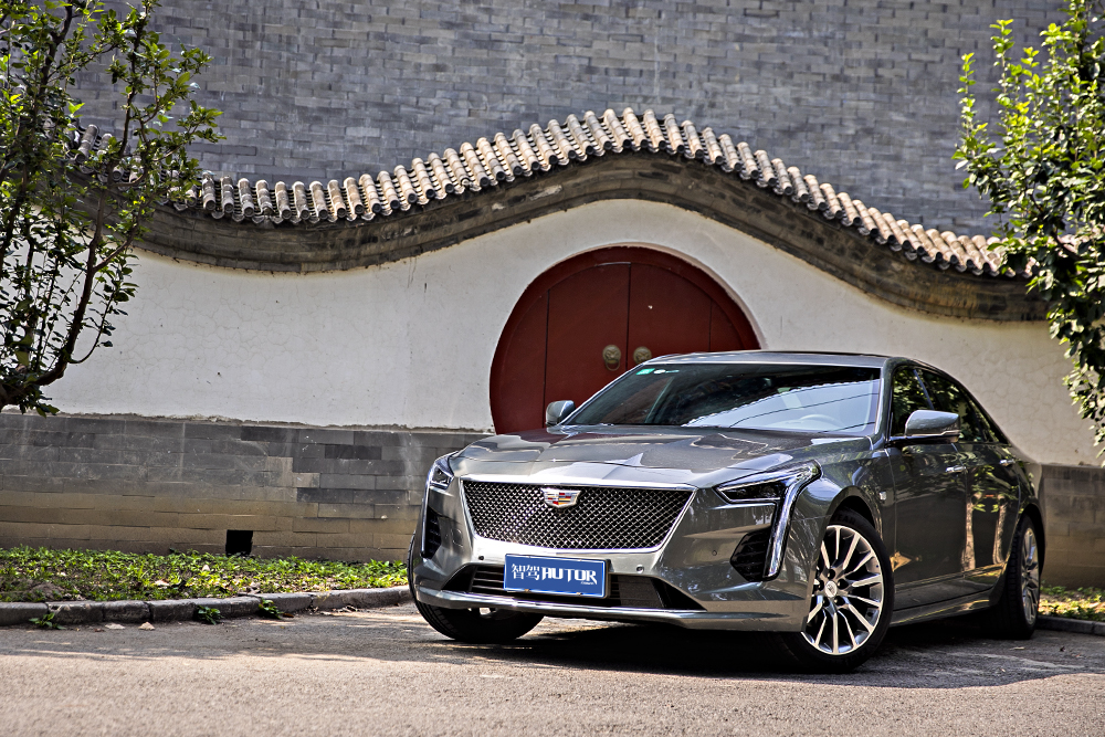 试驾2019款凯迪拉克ct6:模样变得年轻,10at变速箱有亮点