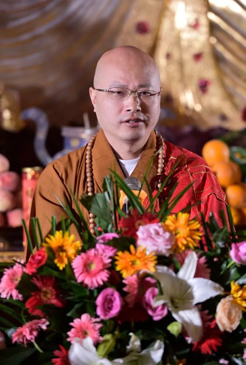 湖北黄梅四祖寺方丈明基法师湖北黄梅五祖寺方丈正慈法师广东曹溪南华
