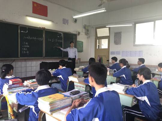 寻根与创新的隆昌二中②|八十年春秋岁月铸就名校底蕴