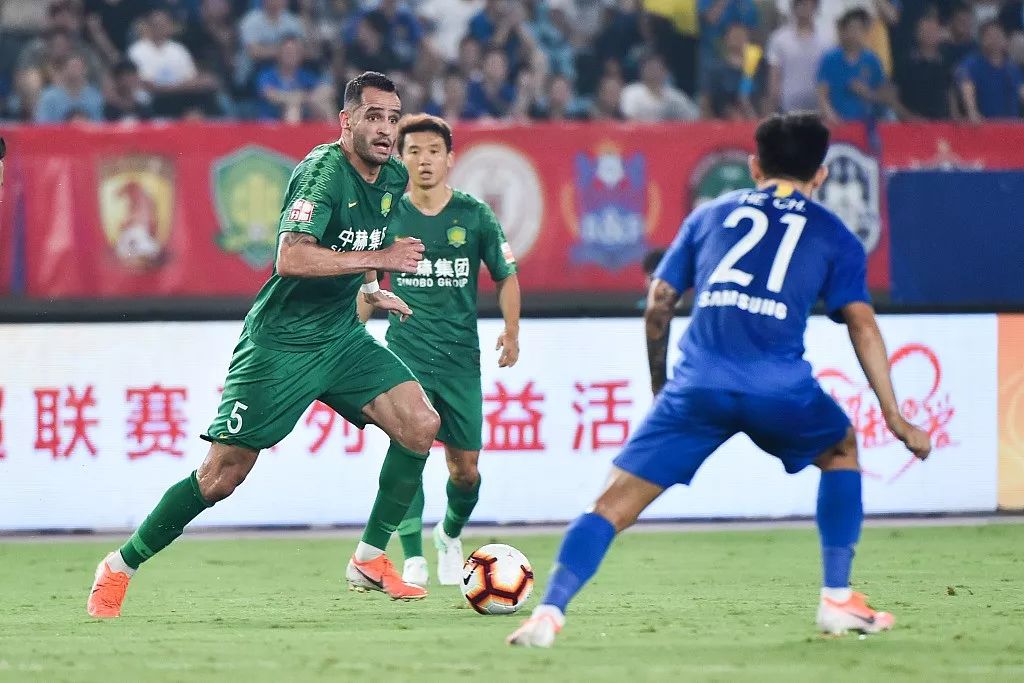 引进新援的需求并不紧急（话题／国安不能单耍傲骨一人，引进新援迫在眉睫）