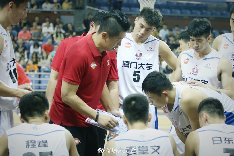 有哪些nba球星来过厦门大学(动辄罚款数千，克扣奖金不发，逼生病球员上场？CUBA厦门大学篮球队球员集体控诉主帅林晨耀)