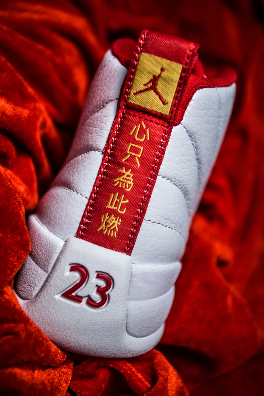 aj世界杯鞋发售量(全家族尺码官图释出！Air Jordan 12“FIBA”下周发售)