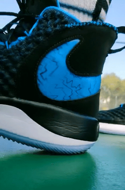 nike最高配置鞋（重新定義澎湃軟彈！這雙 Nike「最新頂級戰靴」穿上就想跳）