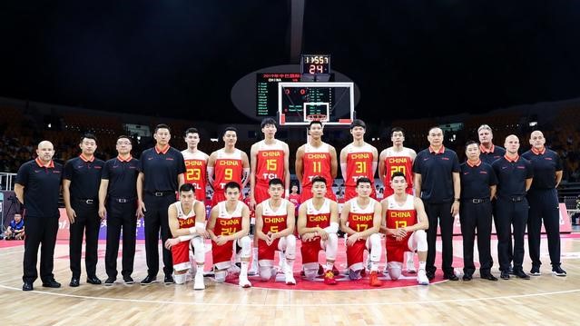 fiba篮球世界杯奖杯(为中国队打CALL!12个数字盘点中国队篮球世界杯看点)