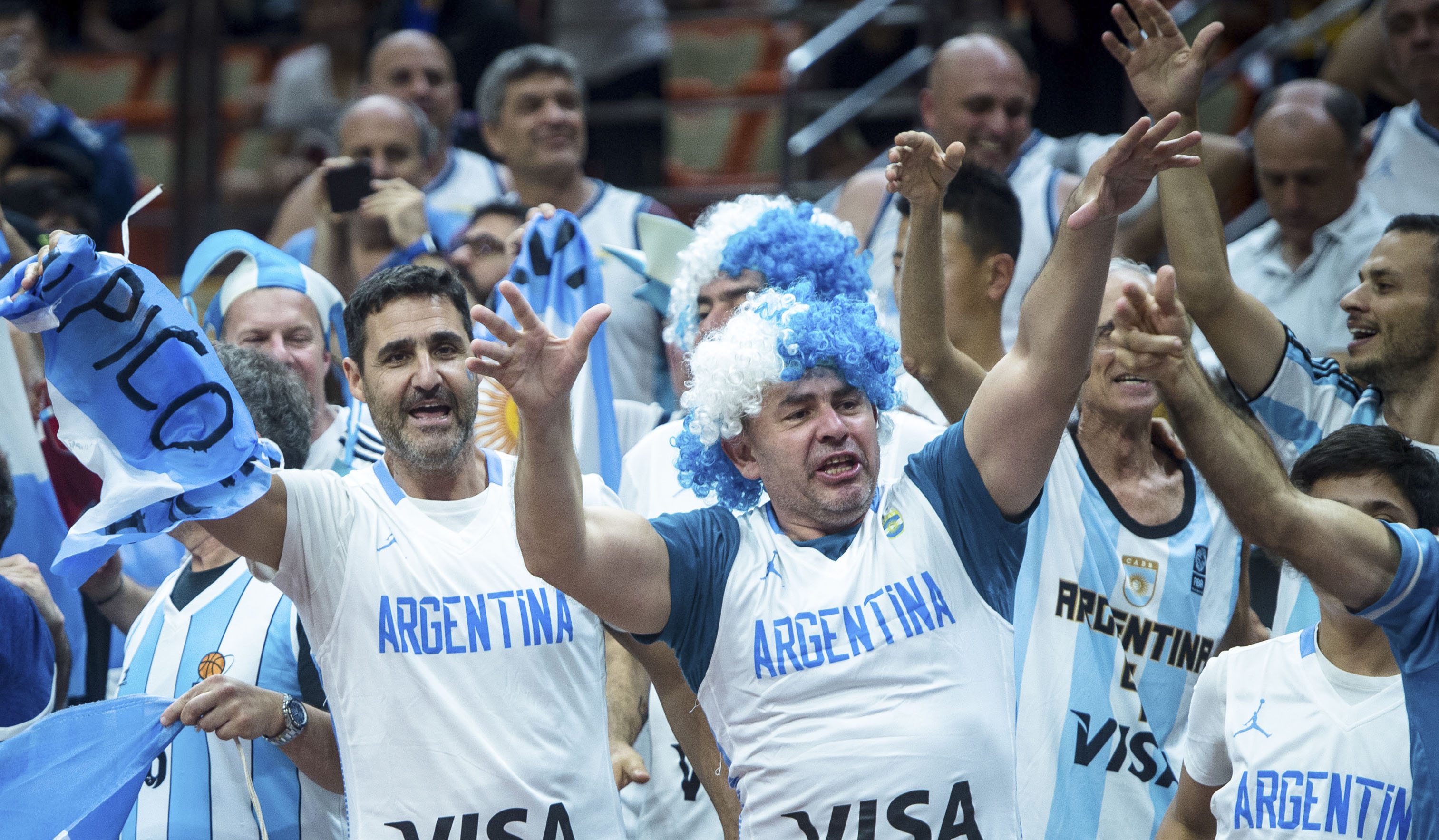 篮球——小组赛：阿根廷队胜尼日利亚队