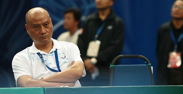 中国羽毛球总教练(功勋教练李矛回归、首次聘请外教，国羽终于拿出了改革的