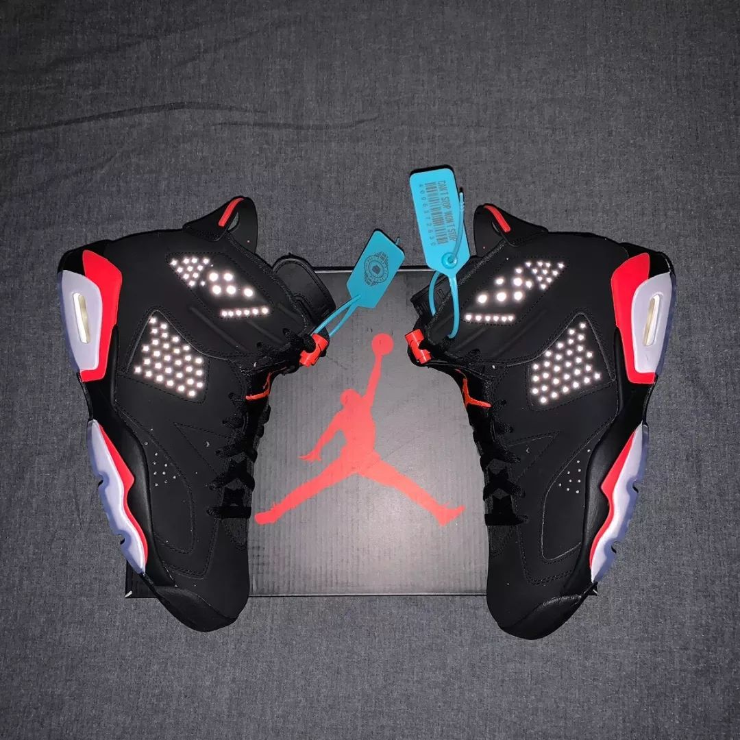 孙悦也爱倒钩?白敬亭上脚经典aj6黑红