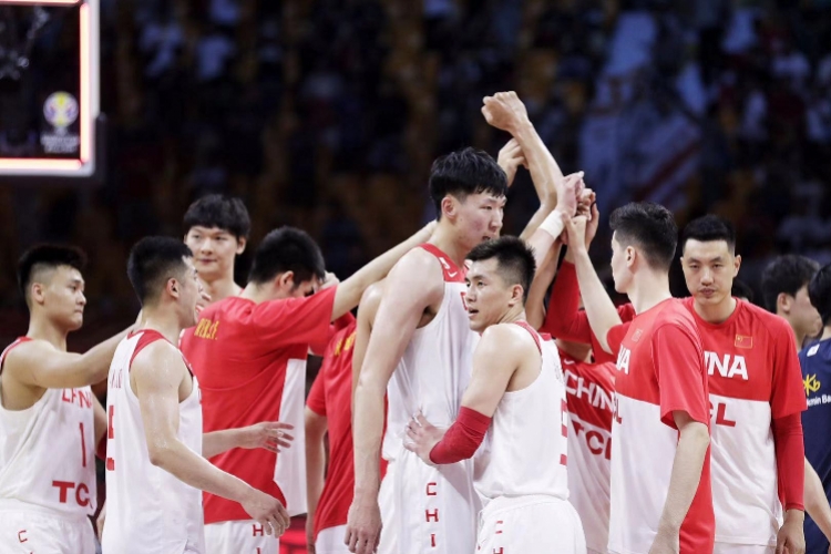2019世界杯中国篮球(伤口上再撒盐！中国男篮成世界杯史上成绩最差的东道主)