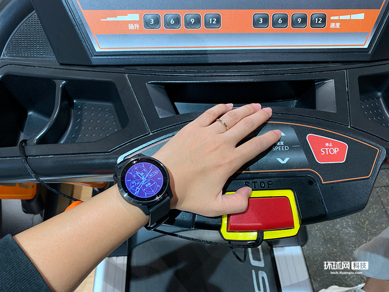 GarminActive系列智能运动手表体验：全面健康监测+运动指导+长续航