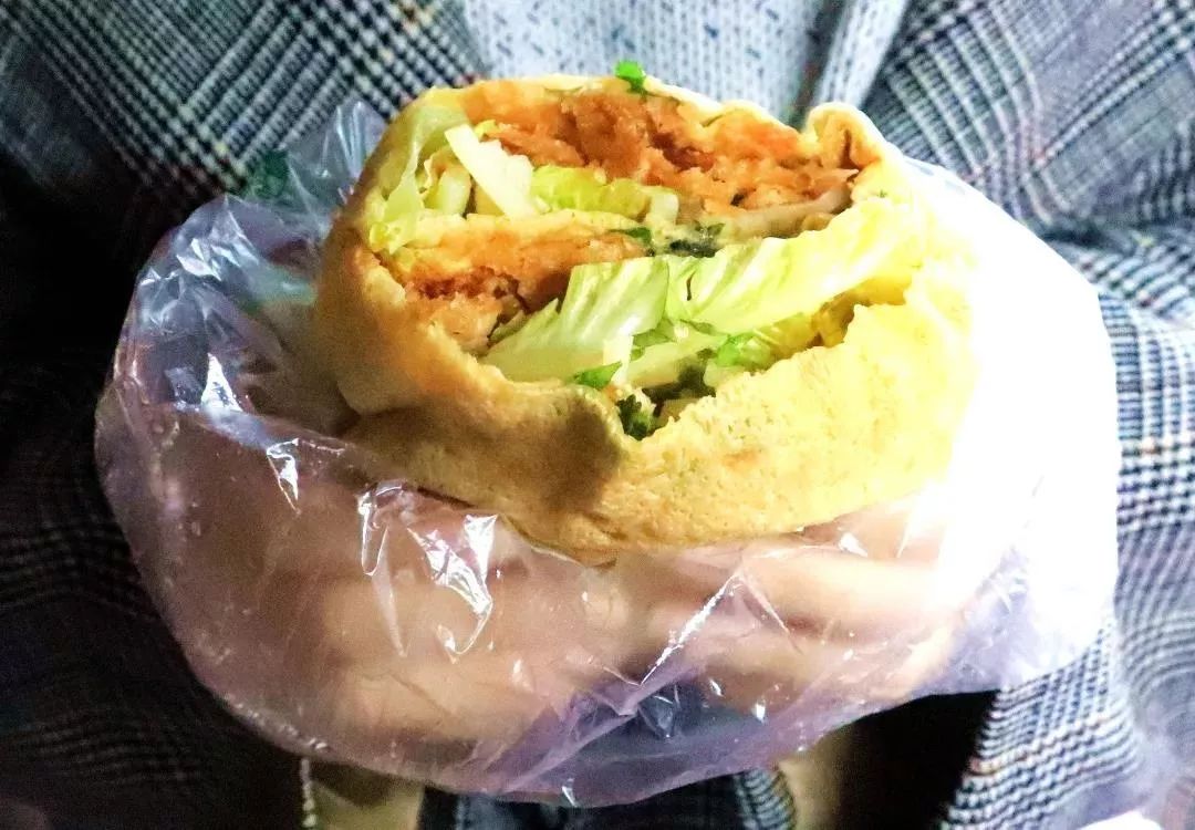 “一人食餐位”你就羡慕？看完四川高校的食堂你岂不是要羡慕哭......