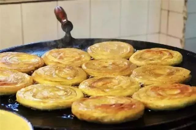 “一人食餐位”你就羡慕？看完四川高校的食堂你岂不是要羡慕哭......