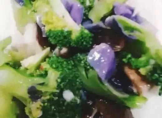 “一人食餐位”你就羡慕？看完四川高校的食堂你岂不是要羡慕哭......