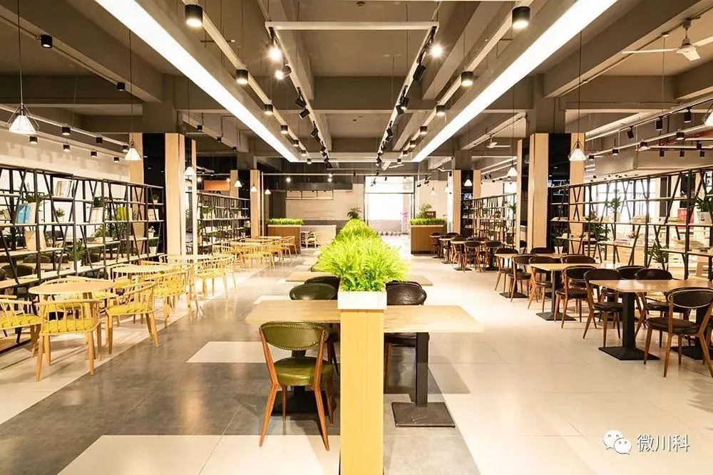 “一人食餐位”你就羡慕？看完四川高校的食堂你岂不是要羡慕哭......