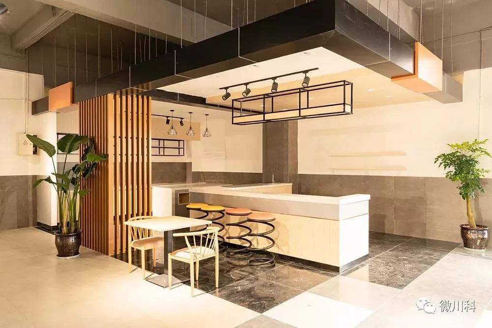 “一人食餐位”你就羡慕？看完四川高校的食堂你岂不是要羡慕哭......