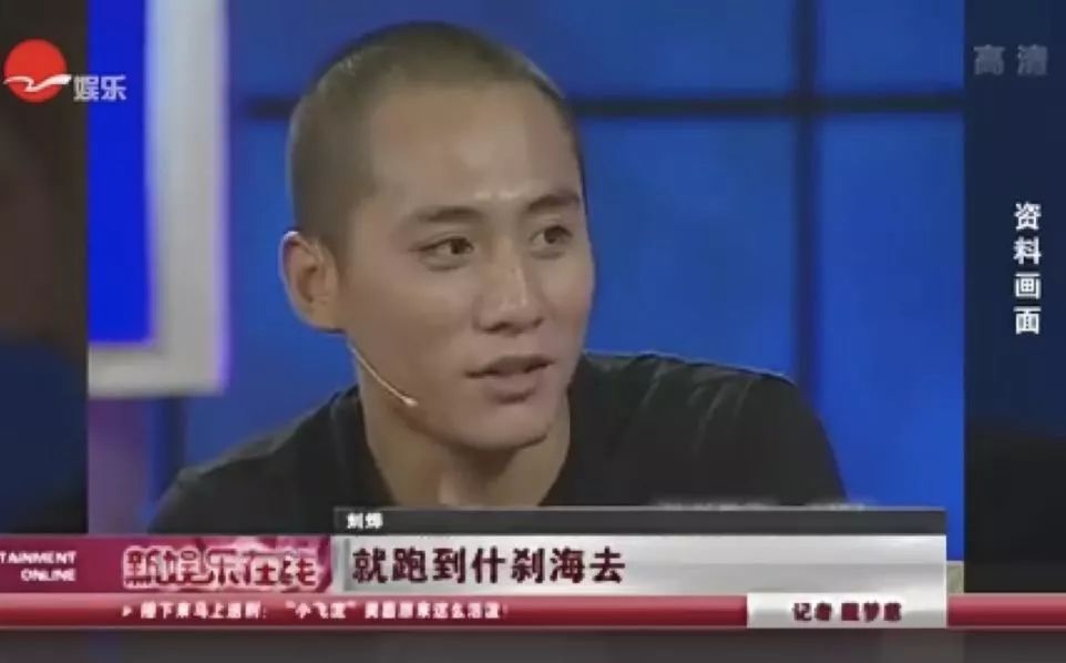 章子怡晒同学聚会照片：中戏96级的姑娘们，太牛了