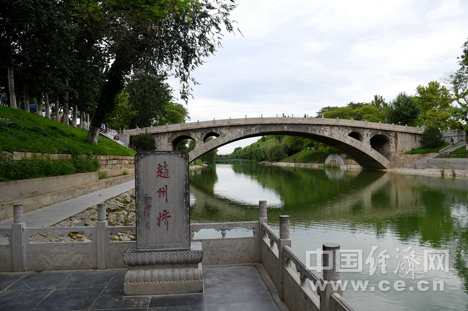 我国著名的赵州桥建于哪个朝代(一千四百年屹立 游河北赵县赵州桥)