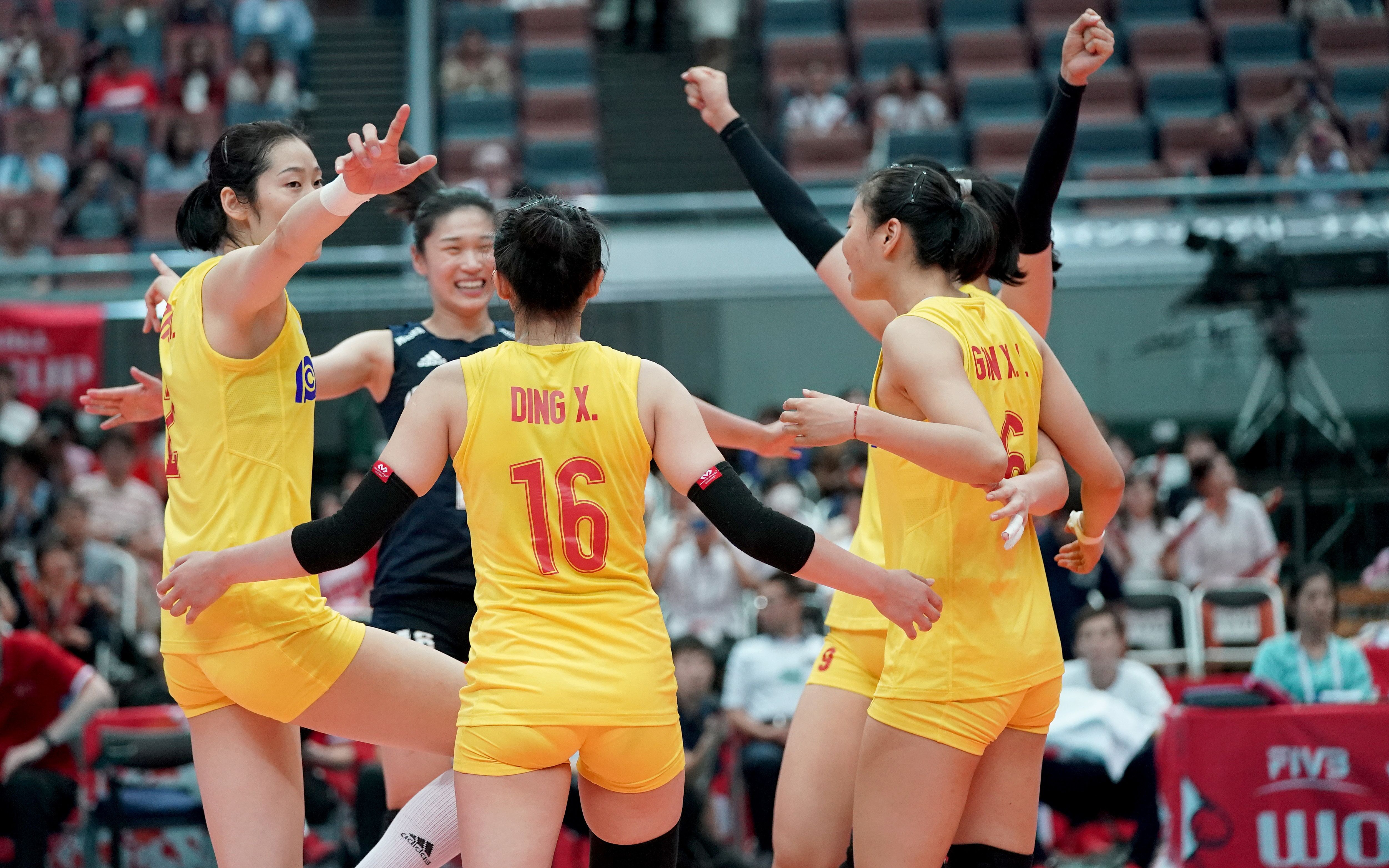 成就世界杯五冠王伟业，中国女排有何“超能量”？