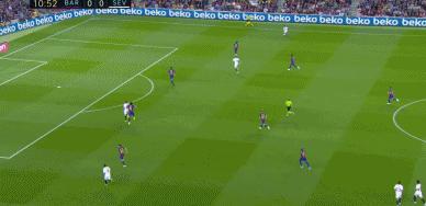 苏亚雷斯倒钩破门梅西赛季首球，巴塞罗那4-0塞维利亚