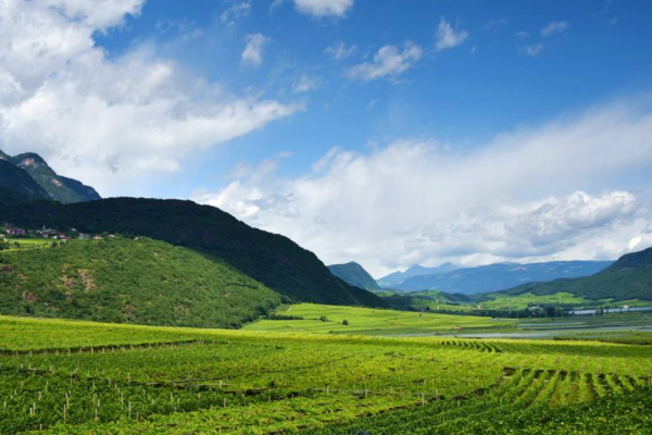 意大利时间和北京时间对照表意大利时间和中国时差 心情笔记