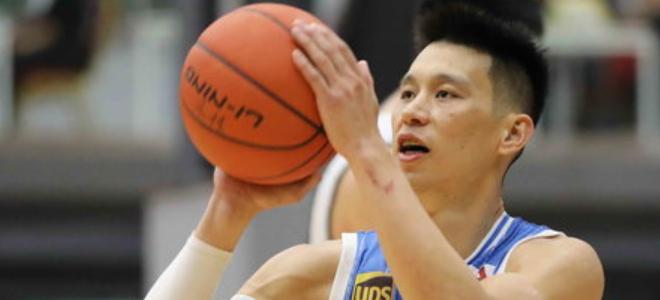 cba青海是哪个球队（北京全队抵达西宁，林书豪在低温下为球迷签名）
