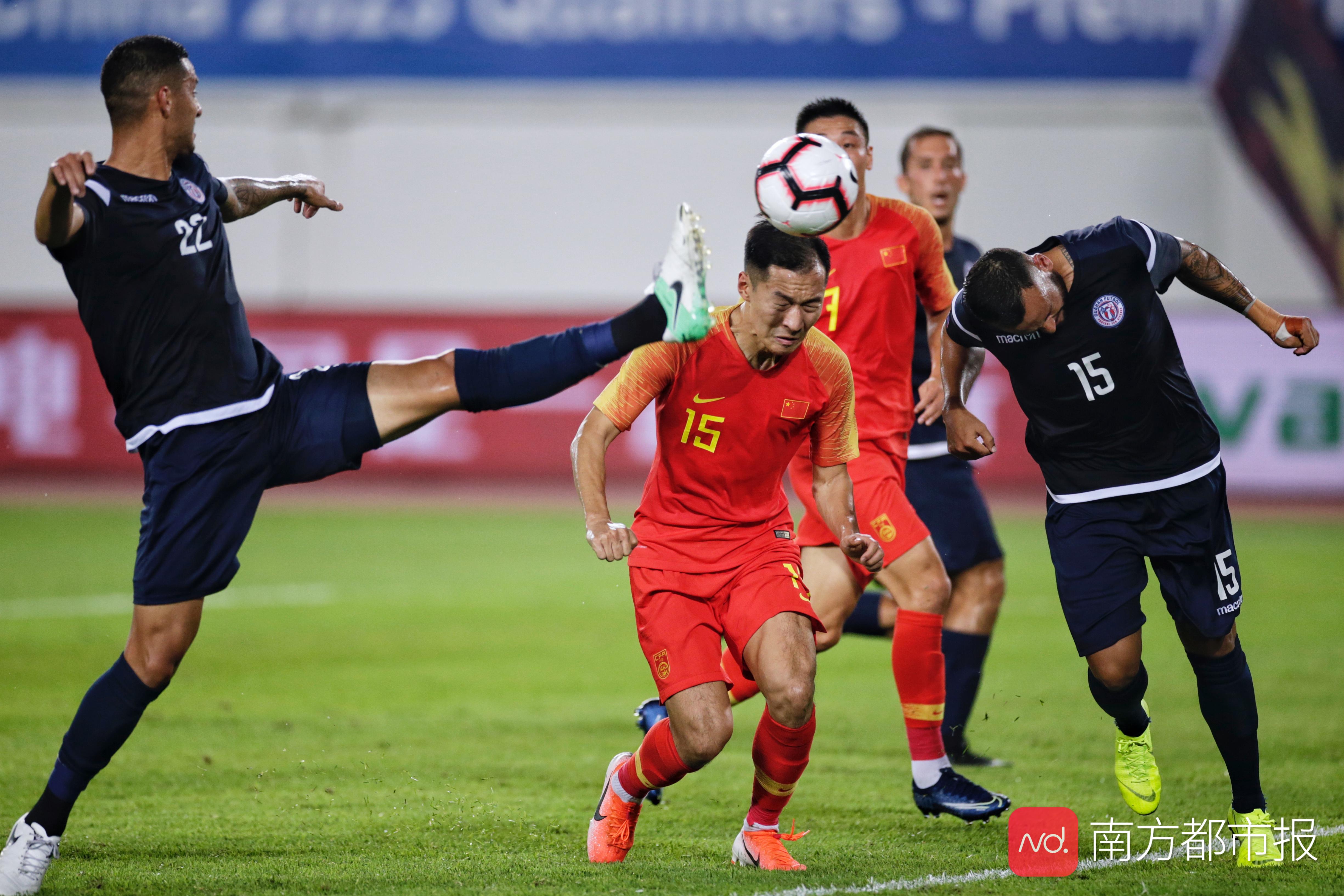世预赛中国男足vs关岛进球集锦(南都记者多图精彩回放:世预赛中国队