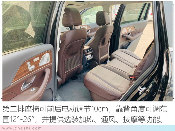 奔驰新GLS实拍，104万起售，土豪看了一眼内饰，果断放弃宝马X7