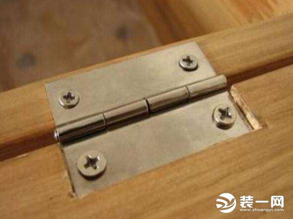铰链有哪些种类？门铰链如何安装？注意事项详解 - 标件库