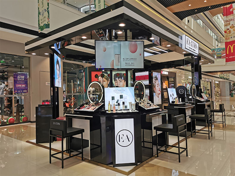 想開一家時(shí)尚彩妝專營店？這有5個(gè)優(yōu)質(zhì)加盟項(xiàng)目