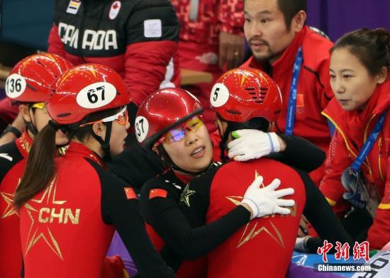 2018年短道速滑世界杯(2金3银2铜！短道世界杯首站中国队并列奖牌榜首)