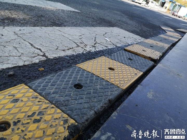 两米见方的路面发现5枚道钉！济南历山路脱落道钉存隐患