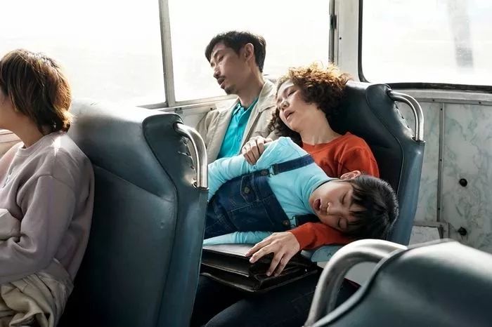 乡土中国：见面寒暄、请客随礼、酒席座次，处处都是学问