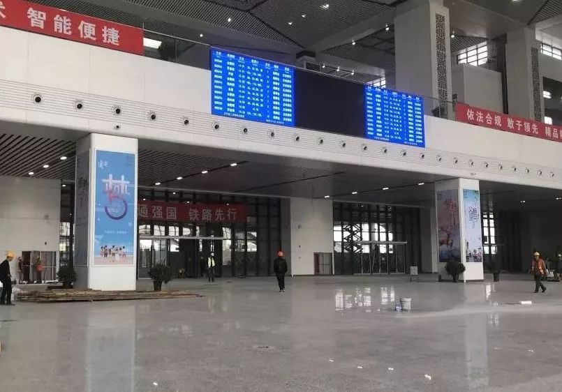 阜阳西站多角度内景图来啦！