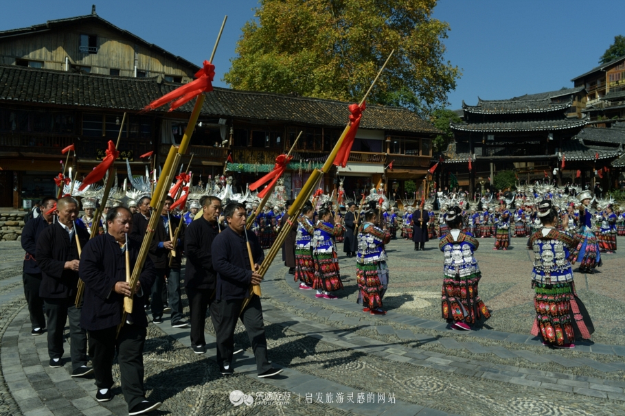 在西江千户苗寨过大年，我为你唱一曲醉美情歌