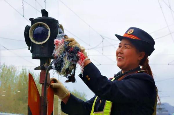 面对未来，最后一批女扳道工有话说……