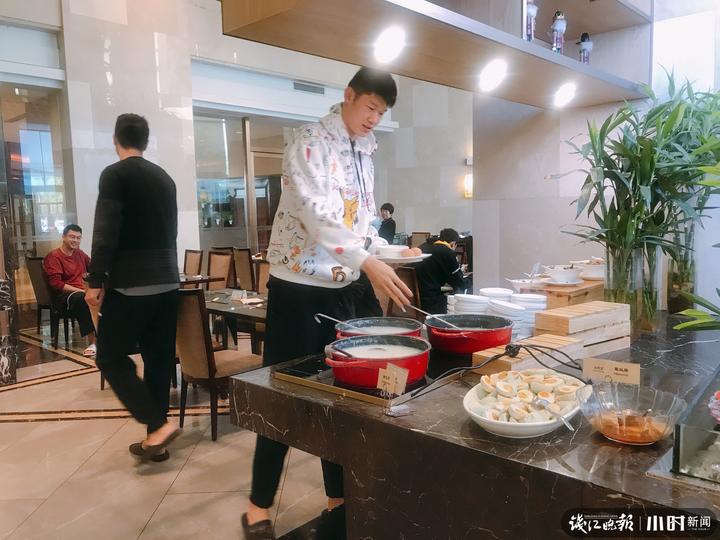cba回放高清哪里看（直播回放丨CBA球員的一天，以一場勝利結束）