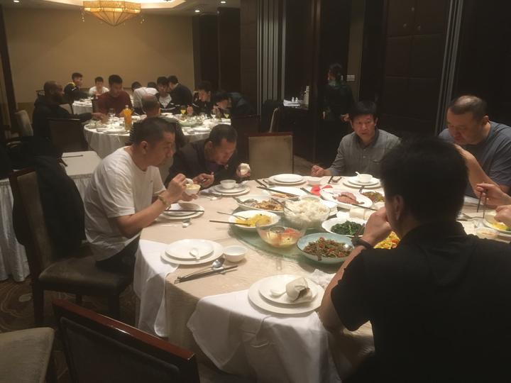 cba回放高清哪里看（直播回放丨CBA球員的一天，以一場勝利結束）