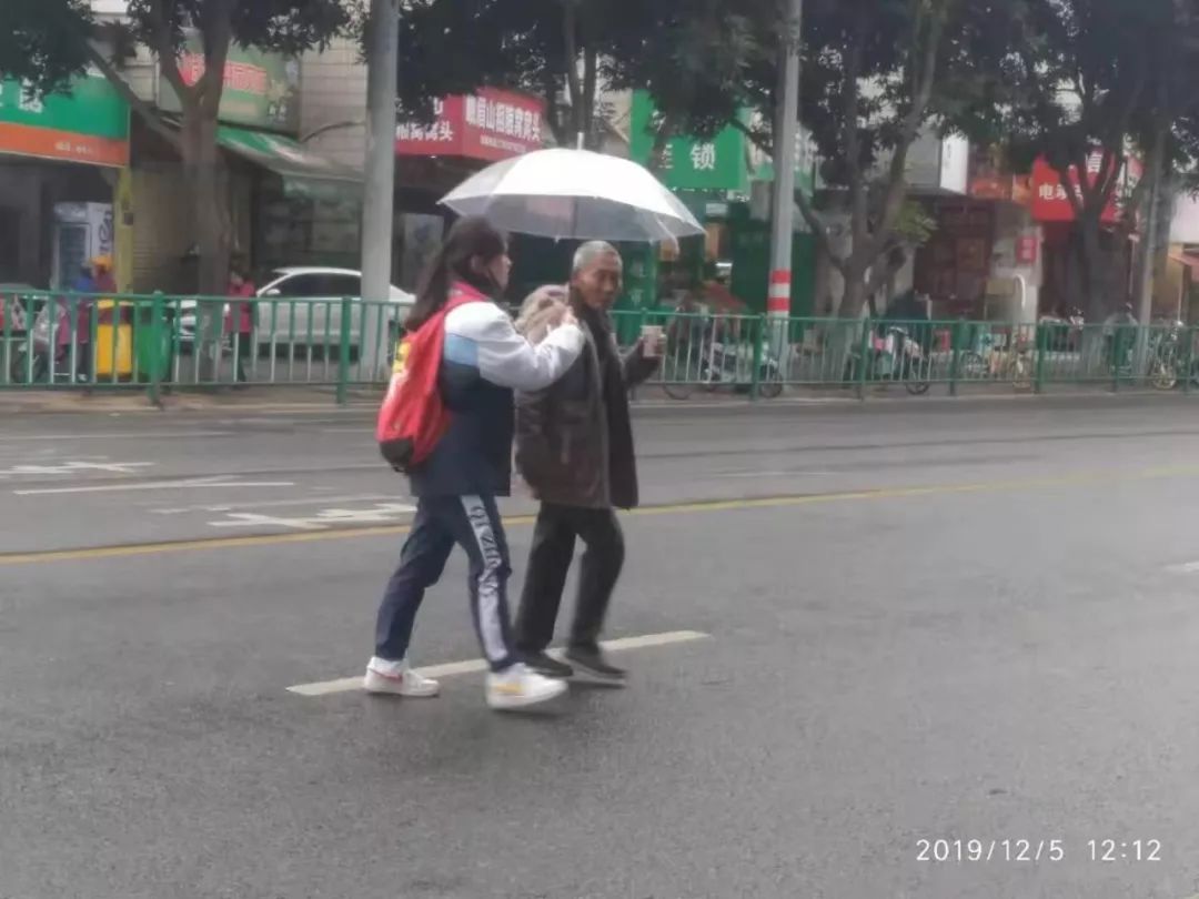 泉州七中这位女生，你真美