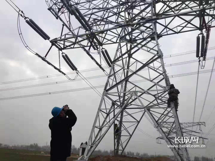 电力高速路的建设者——记国网河北省电力公司优秀班组长温和斌