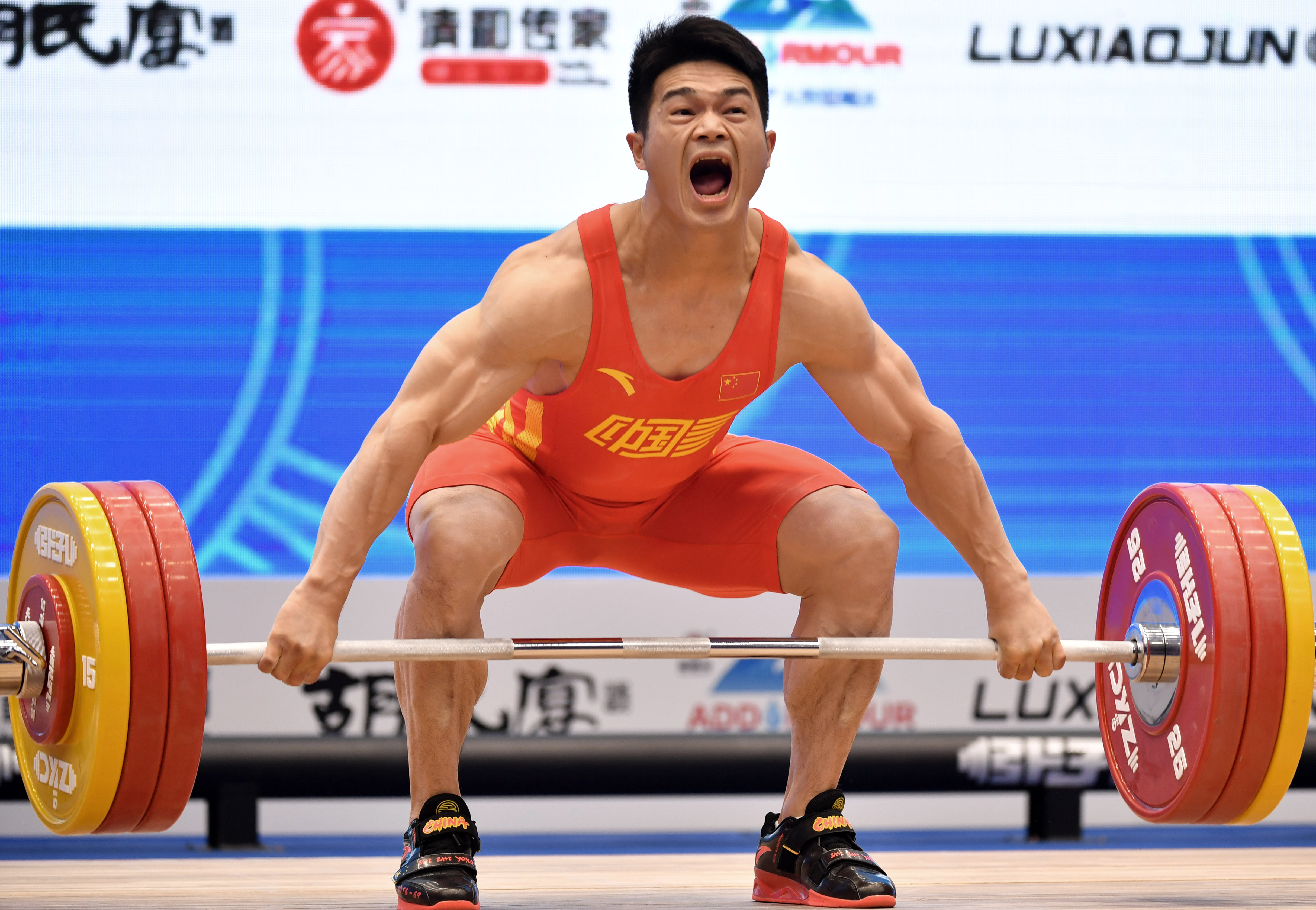 世界杯73公斤石智勇(举重——世界杯:石智勇包揽男子73公斤级冠军)