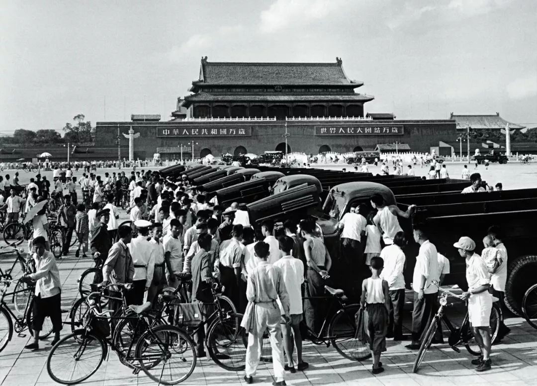 北京方庄看世界杯的地方(70年，北京百姓的衣食住行发生了这么多变化)