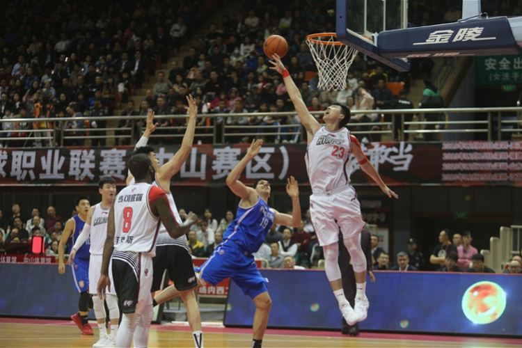cba南方赛区在哪个地方打（CBA新赛季中山赛区开赛，深圳队取胜！还将迎来3场赛事）-华海博客