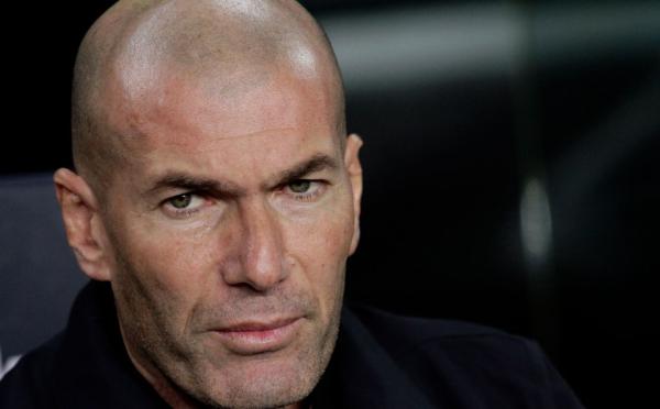 欧冠C罗头球破门无力救主（体坛联播｜C罗恐怖弹跳头球破门，武磊发文“降级也不回国”）