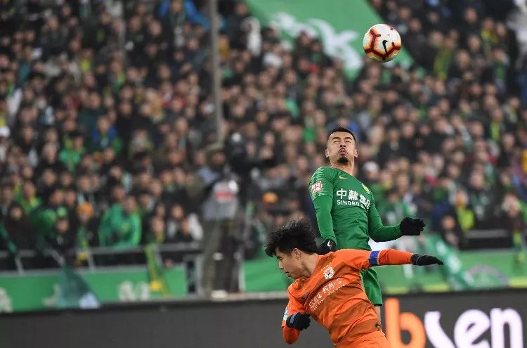 中超是什么比赛性质（中超联赛品牌价值调研报告：从企业联赛到市场化联赛的艰难过渡中）